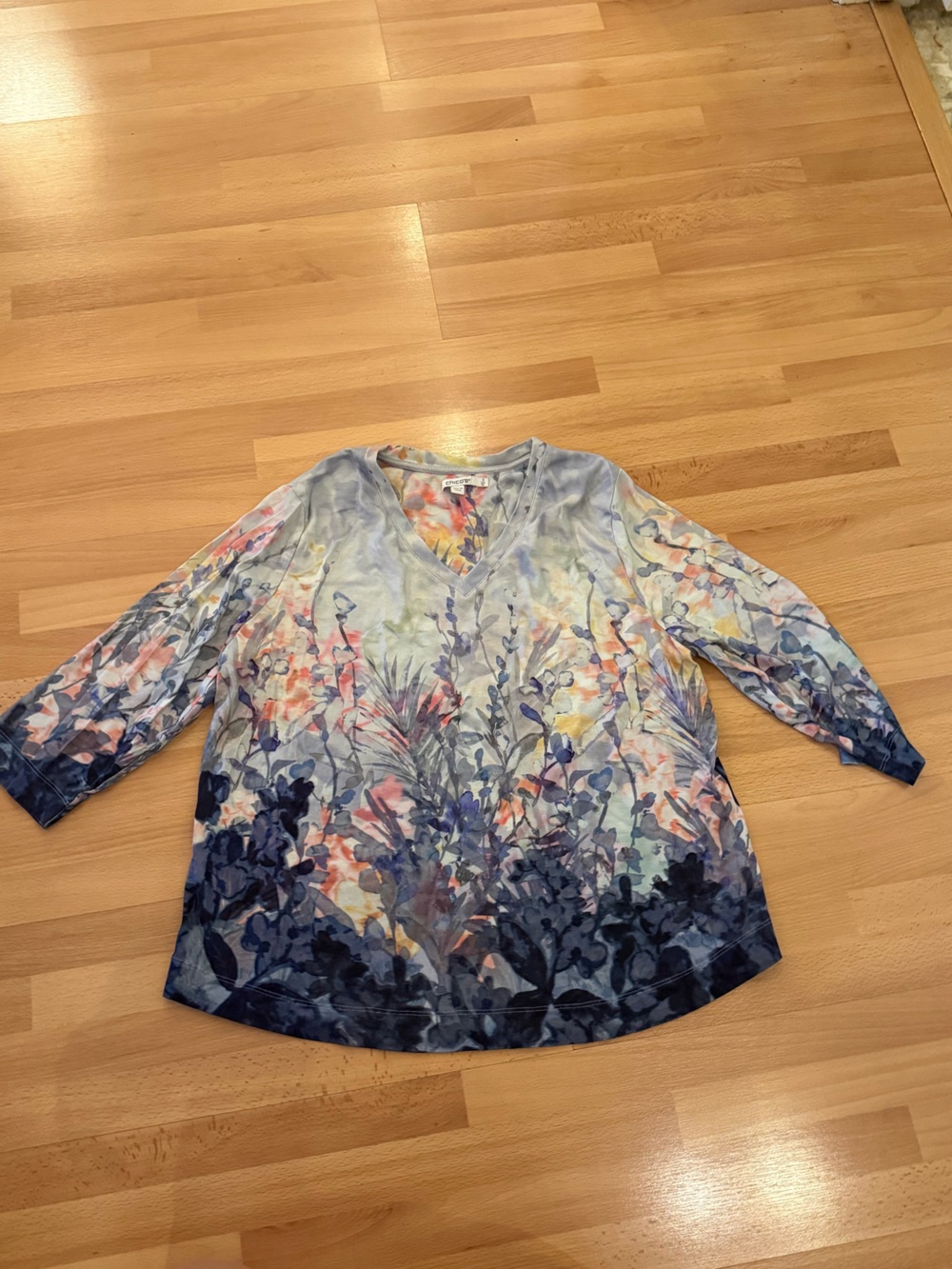 Floral Watercolor V-Neck Long Sleeve Tee - Multicolor
